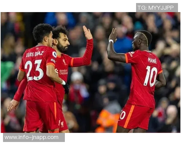 小卡火力全开背后原因祖巴茨替补助力首发阵容拉开空间