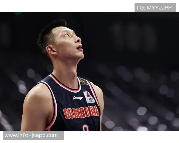 关键时刻表现不佳卢指导强调前场篮板的重要性