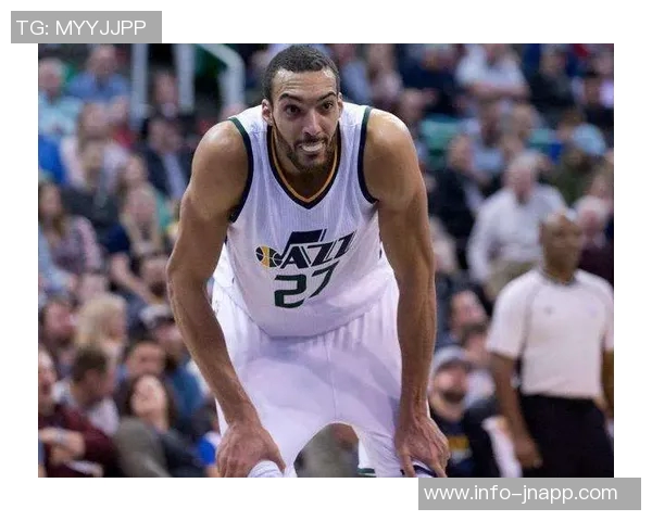 科塔高效表现难掩失利8前场板助攻戈贝尔压制19分18板2帽